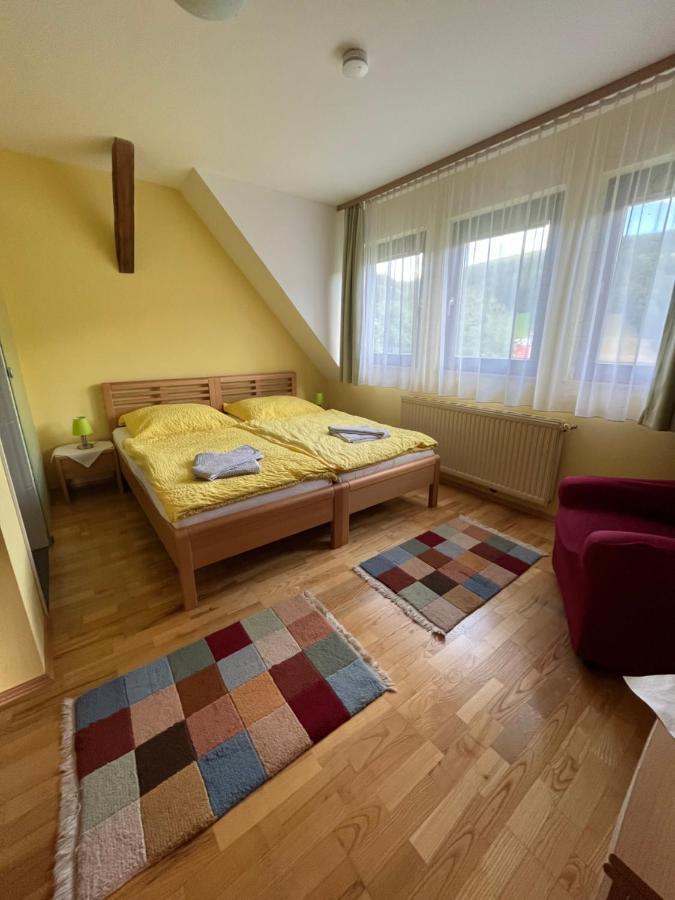 Privatzimmer Familie Pair/Schmoll Spital am Semmering Rom bilde